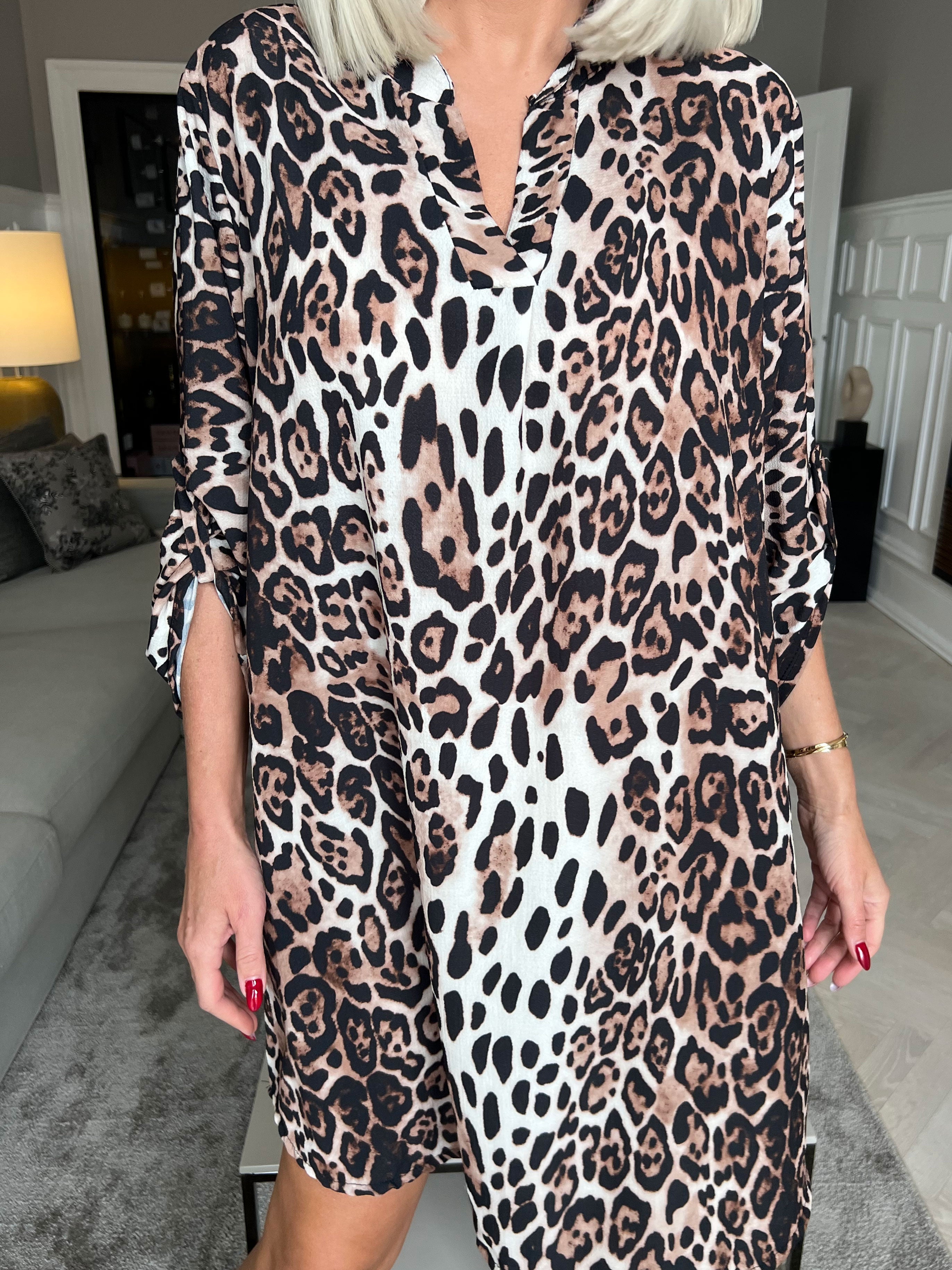 Vanesa Dress Animal - Let og luftig kjole i dyreprint